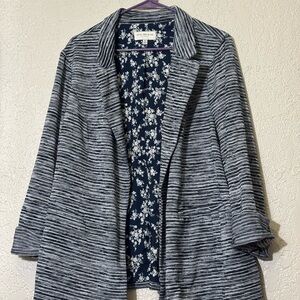 Skies Are Blue Curvy 3x Black and White Striped Blazer